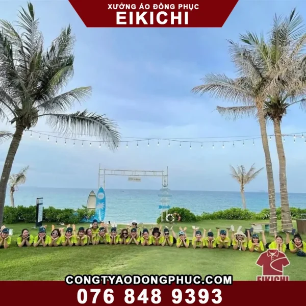 Áo Gia Đình Cổ Bé Phong Cách Thanh Lịch Hiện Đại Cho Cả Nhà